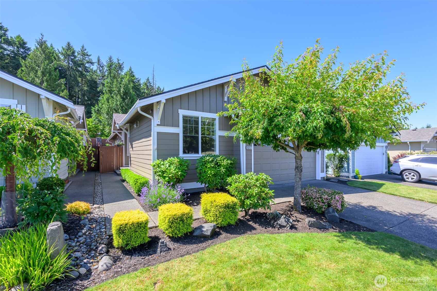 8313 Bainbridge Loop Northeast Lacey, WA 98516 - Photo 2 of 31