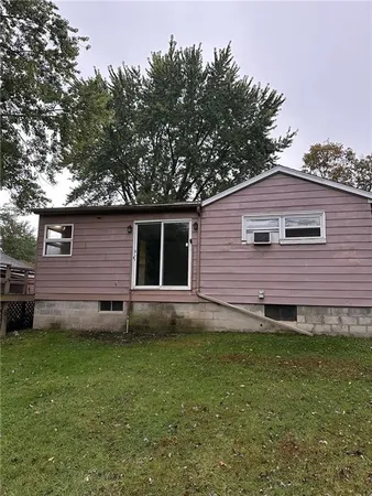 $74,900 | 880 Wheatland Road, West Middlesex, PA 16159