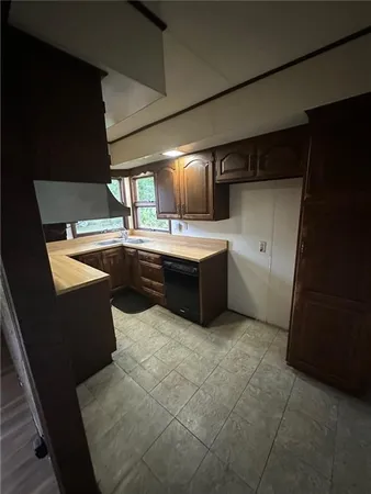 $74,900 | 880 Wheatland Road, West Middlesex, PA 16159