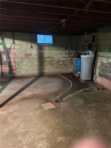 $112,900 | 880 Wheatland Road, West Middlesex, PA 16159