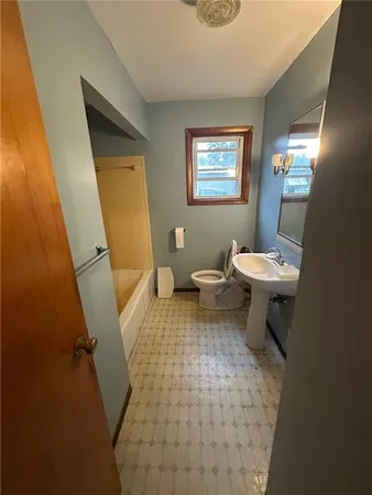 $74,900 | 880 Wheatland Road, West Middlesex, PA 16159