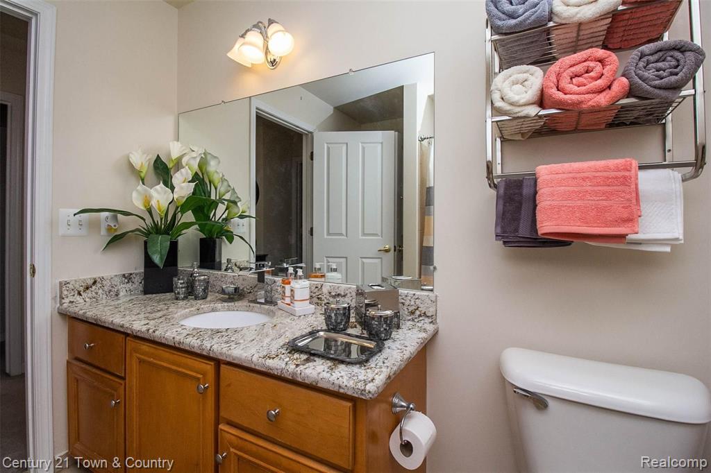 543 South Livernois Road Rochester Hills, MI 48307 - Photo 37 of 40