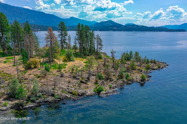 $12,997,000 | Cottage Island, Hope, ID 83836