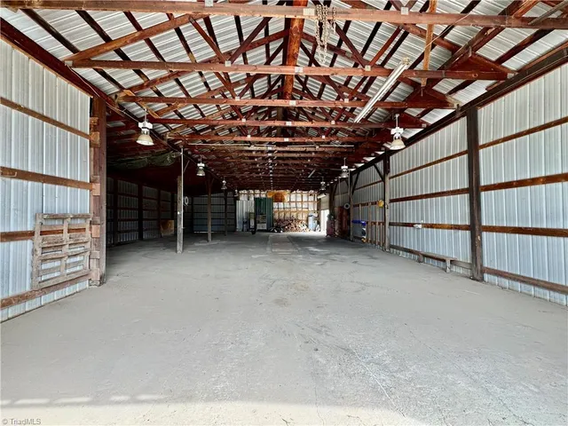 $750,000 | 2638 Riverside Drive, Mount Airy, NC 27030