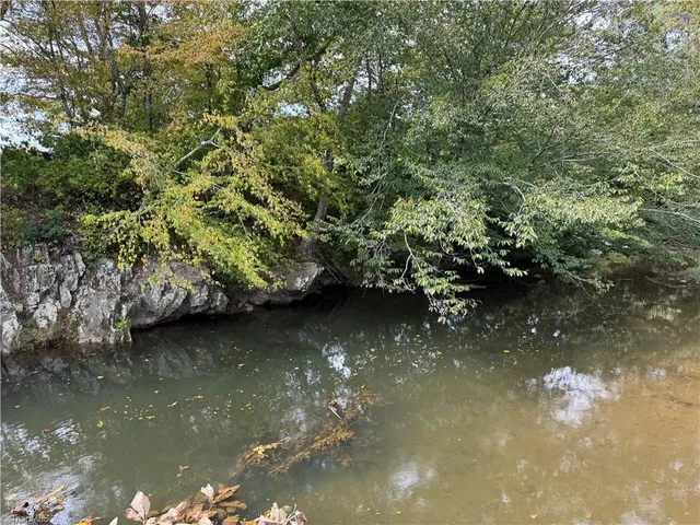 $750,000 | 2638 Riverside Drive, Mount Airy, NC 27030