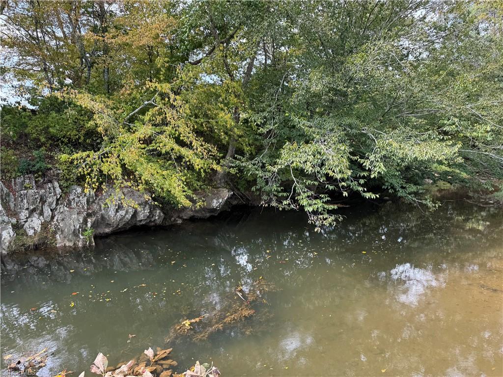 2638 Riverside Drive Mount Airy, NC 27030 - Photo 3 of 33