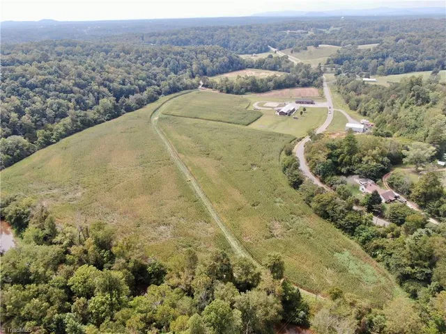 $750,000 | 2638 Riverside Drive, Mount Airy, NC 27030