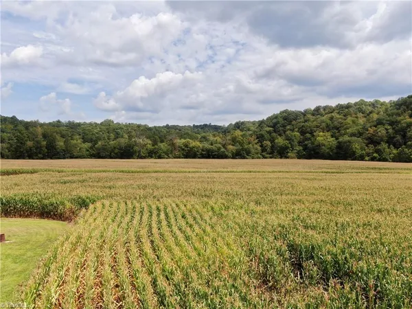 $695,000 | 2638 Riverside Drive, Mount Airy, NC 27030