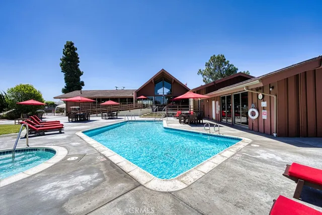 $295,000 | 16444 Bolsa Chica, Unit 16, Huntington Beach, CA 92649