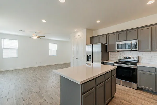 $2,395 | 5538 South Dillon, Mesa, AZ 85212