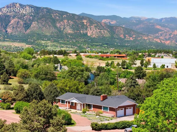 $475,000 | 104 Chamberlin Avenue, Colorado Springs, CO 80906