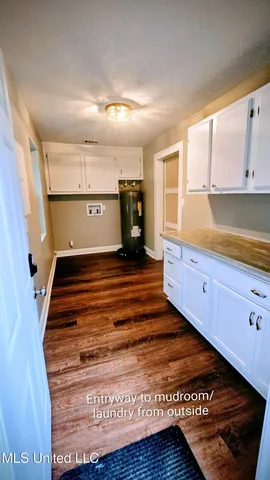 $385,000 | 151 East Eagle Ridge Drive, Florence, MS 39073