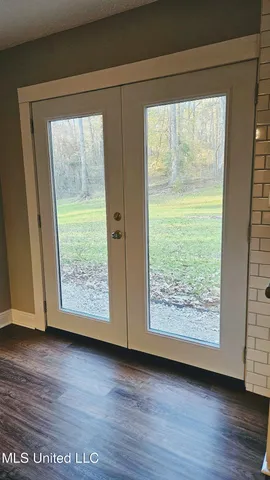 $385,000 | 151 East Eagle Ridge Drive, Florence, MS 39073