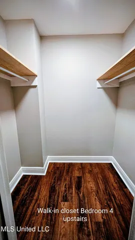 $385,000 | 151 East Eagle Ridge Drive, Florence, MS 39073