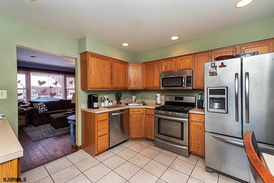 9 Princeton Road Somers Point, NJ 08244 - Photo 8 of 24 Gallery Image 8