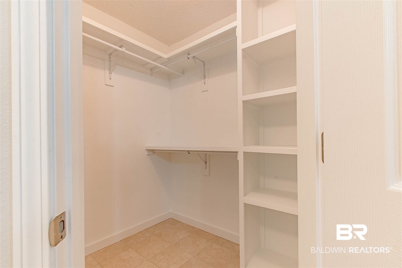 20940 Langford Road Fairhope, AL 36532 - Photo 27 of 43 Master Closets