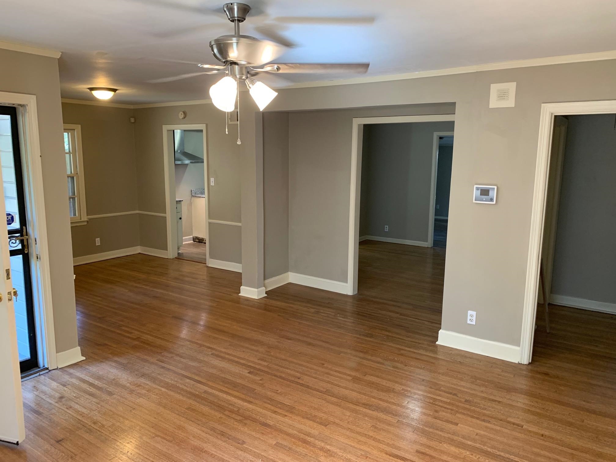 1640 South Perkins Road Memphis, TN 38117 - Photo 7 of 10 a view of a livingroom with wooden floor