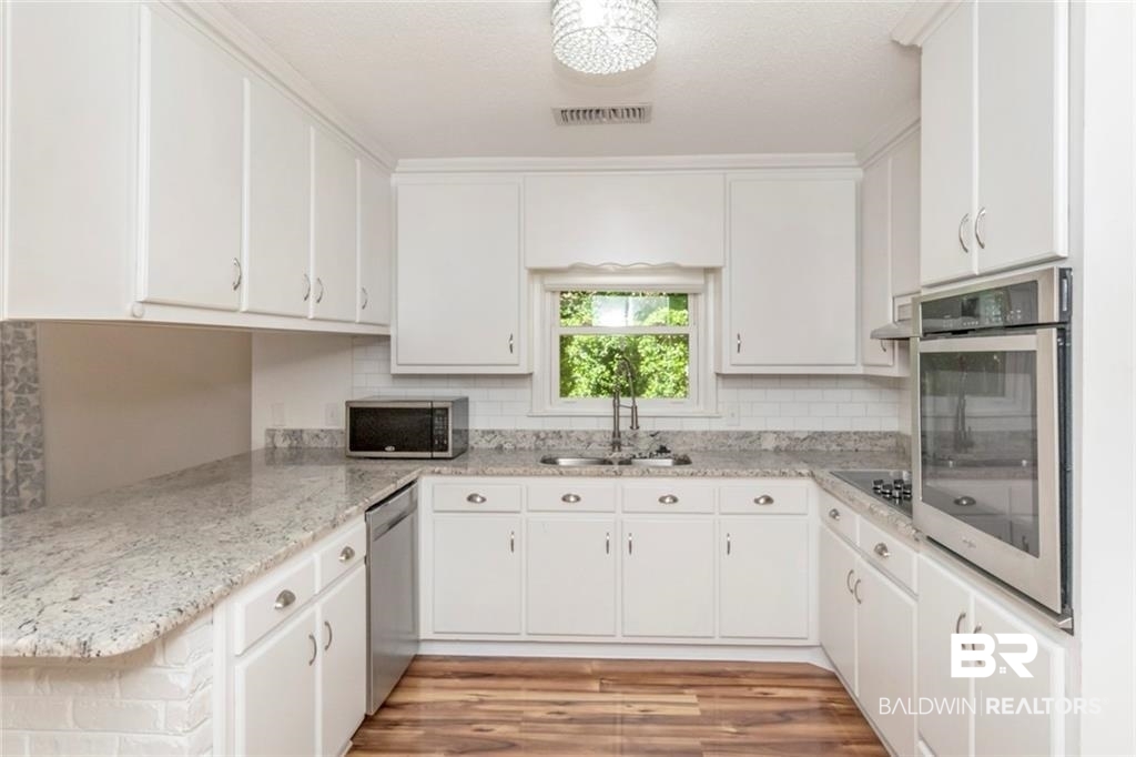 6000 Cumberland Road East Mobile, AL 36608 - Photo 12 of 28