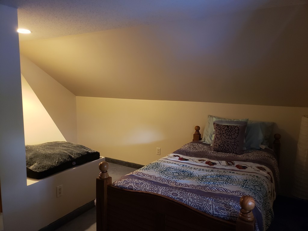 54 Lorimer Street Springfield, MA 01151 - Photo 17 of 22 Gallery Image 17