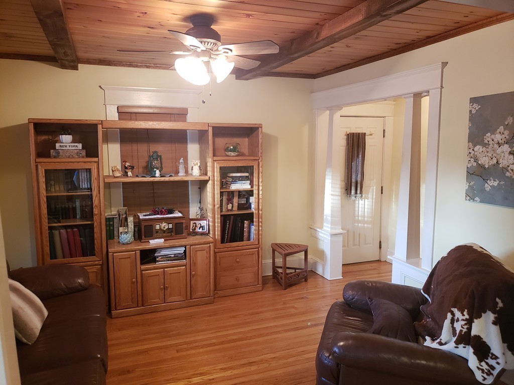 54 Lorimer Street Springfield, MA 01151 - Photo 7 of 22 Gallery Image 7