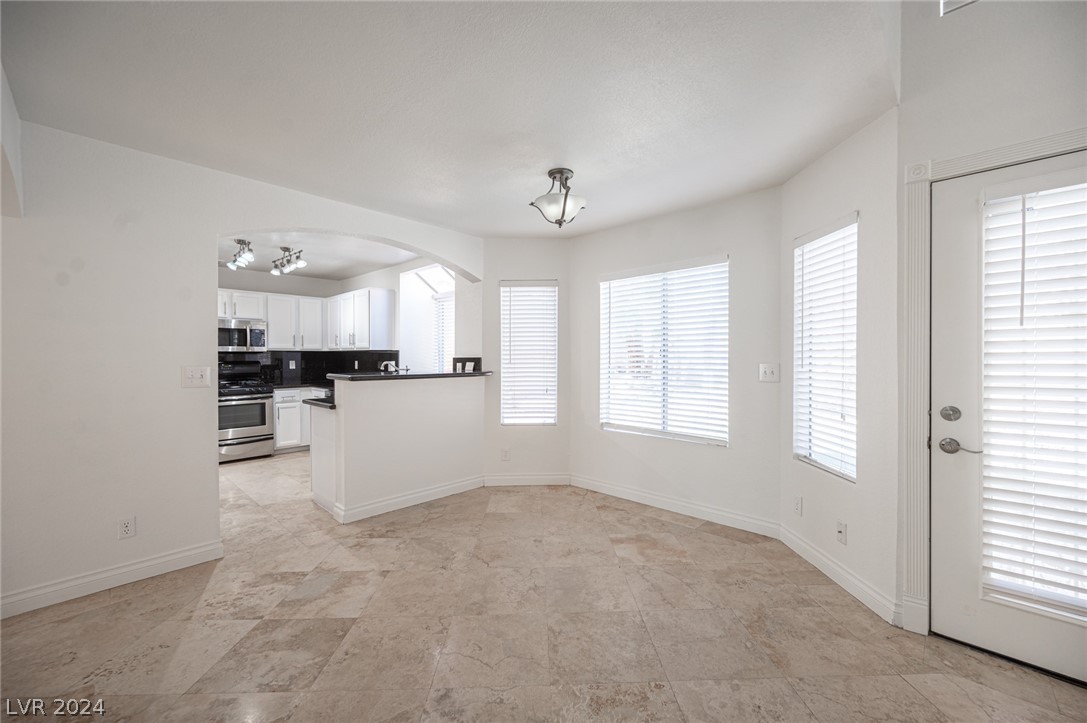 2109 Desert Peak Road Las Vegas, NV 89134 - Photo 21 of 51