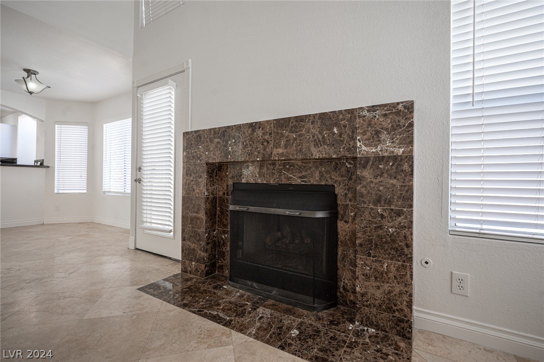 2109 Desert Peak Road Las Vegas, NV 89134 - Photo 24 of 51