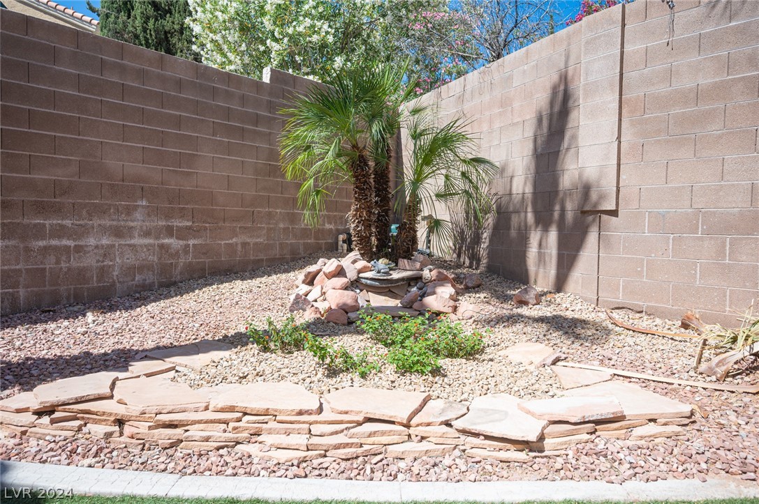2109 Desert Peak Road Las Vegas, NV 89134 - Photo 5 of 51