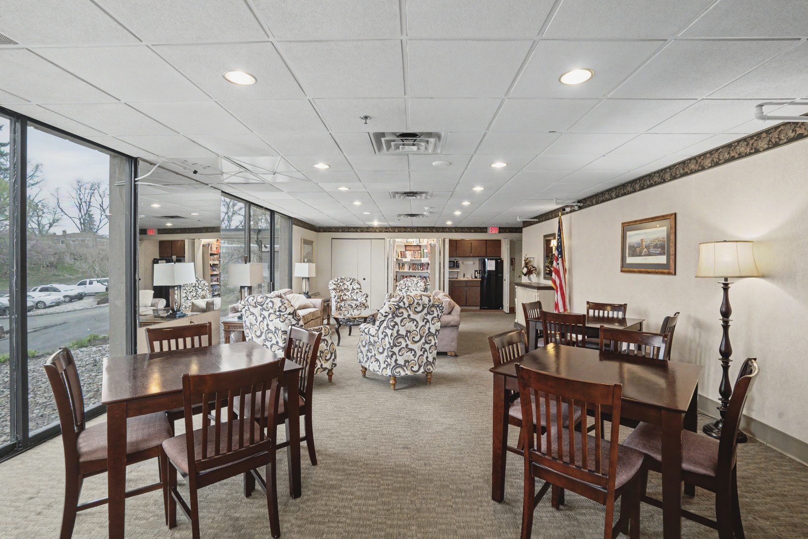 1800 7th Street, Unit 5D East Moline, IL 61244 - Photo 21 of 24 a view of a dining room with furniture