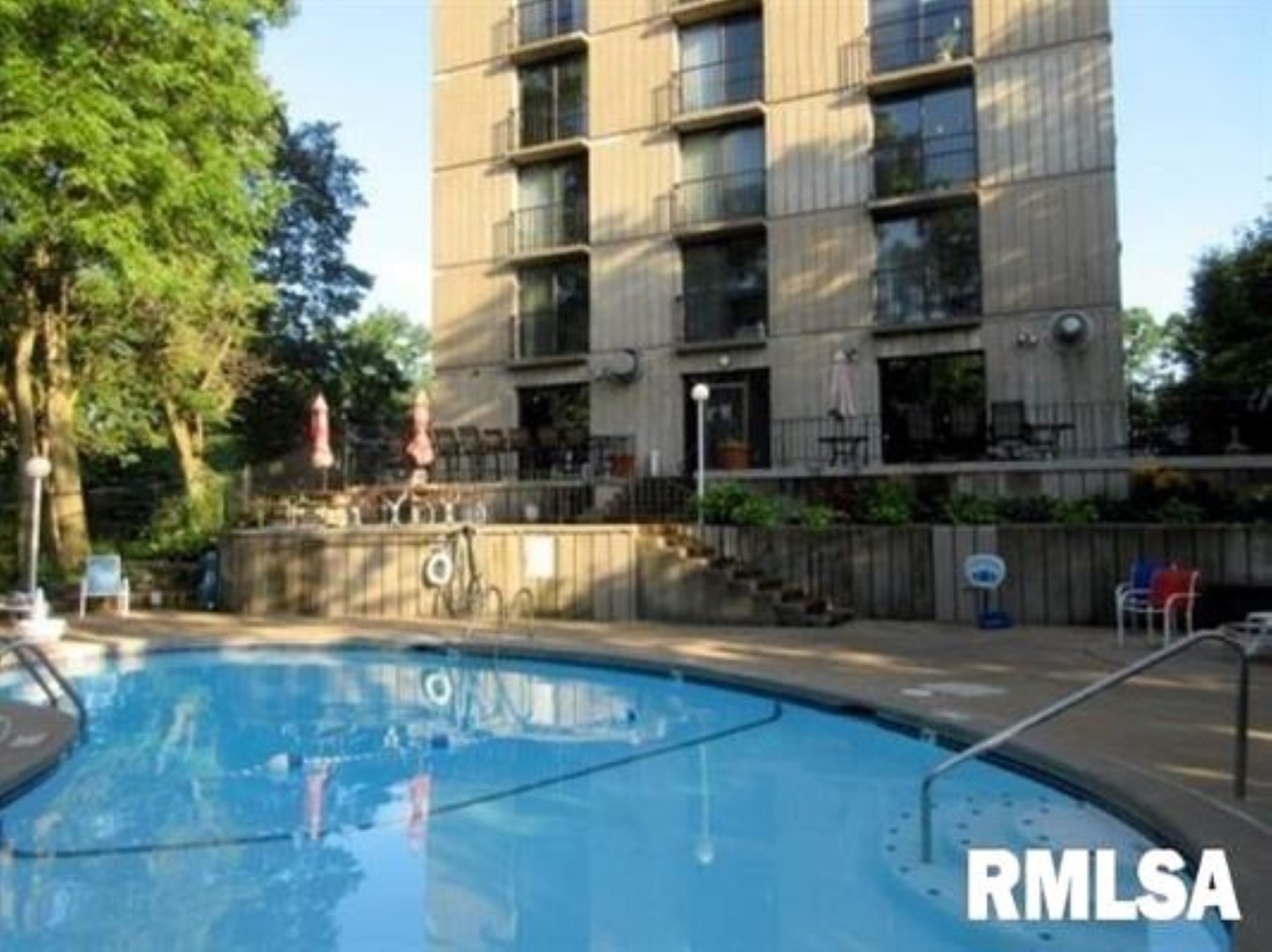 1800 7th Street, Unit 5D East Moline, IL 61244 - Photo 24 of 24 a view of tall building with large windows