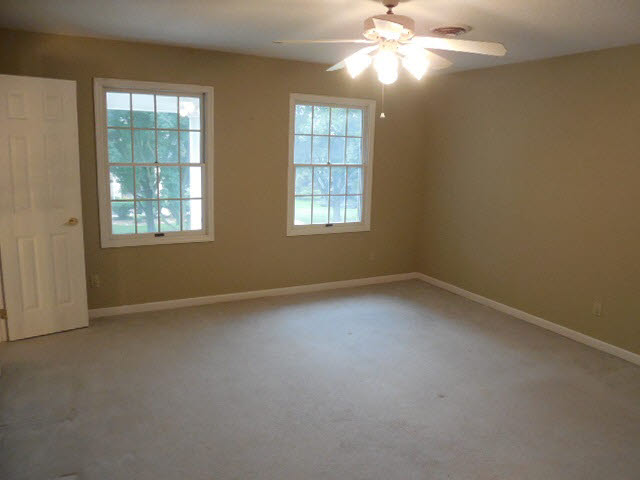 5910 Utica Ridge Road Davenport, IA 52807 - Photo 16 of 21 Gallery Image 16