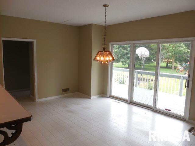 5910 Utica Ridge Road Davenport, IA 52807 - Photo 7 of 21 Gallery Image 7