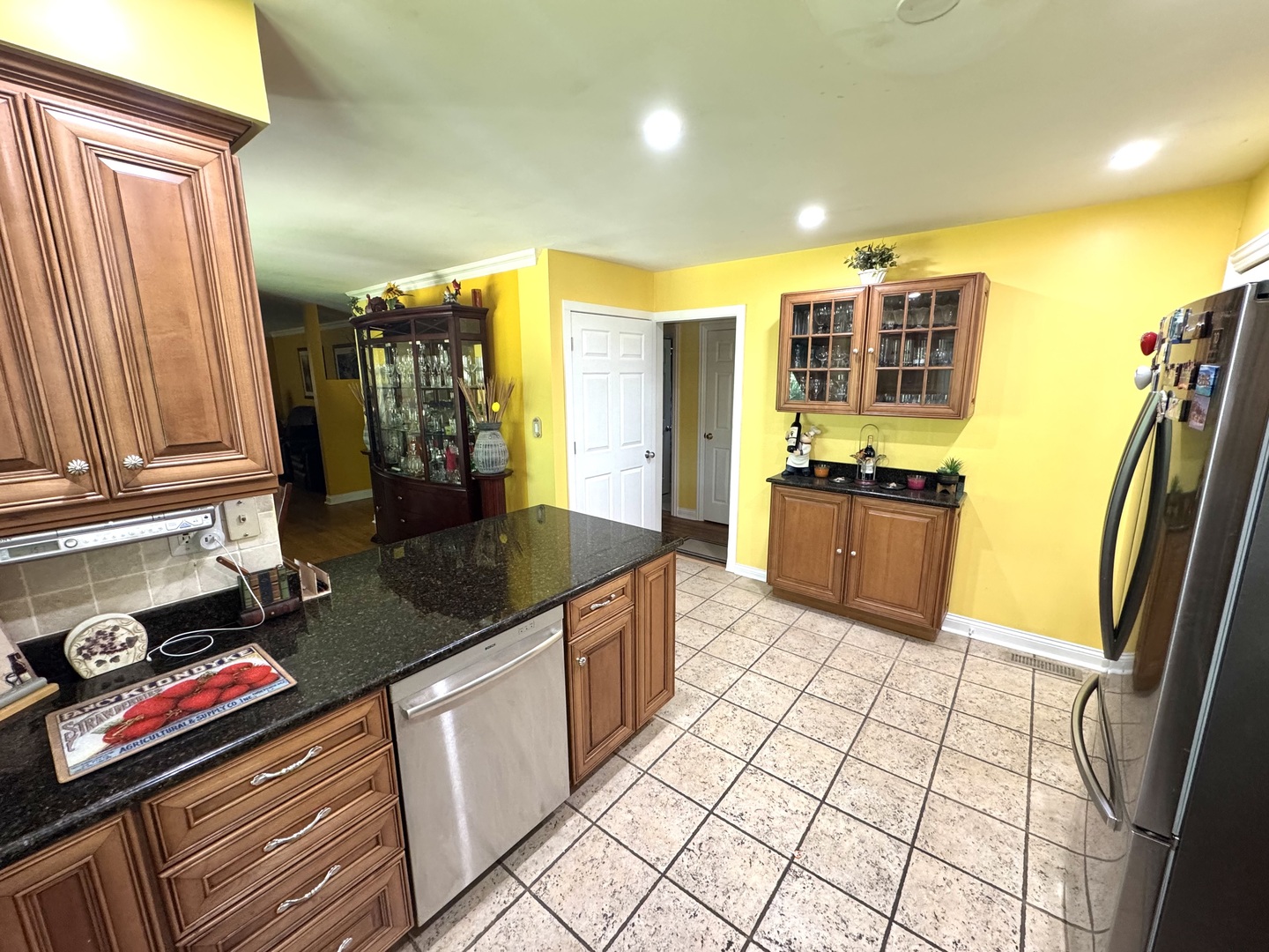 26575 North Fairfield Road Mundelein, IL 60060 - Photo 7 of 35 Gallery Image 7