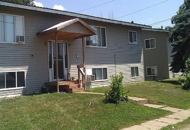 $900 | 921-935 Pearl Street, Unit 2, Prescott, WI 54021