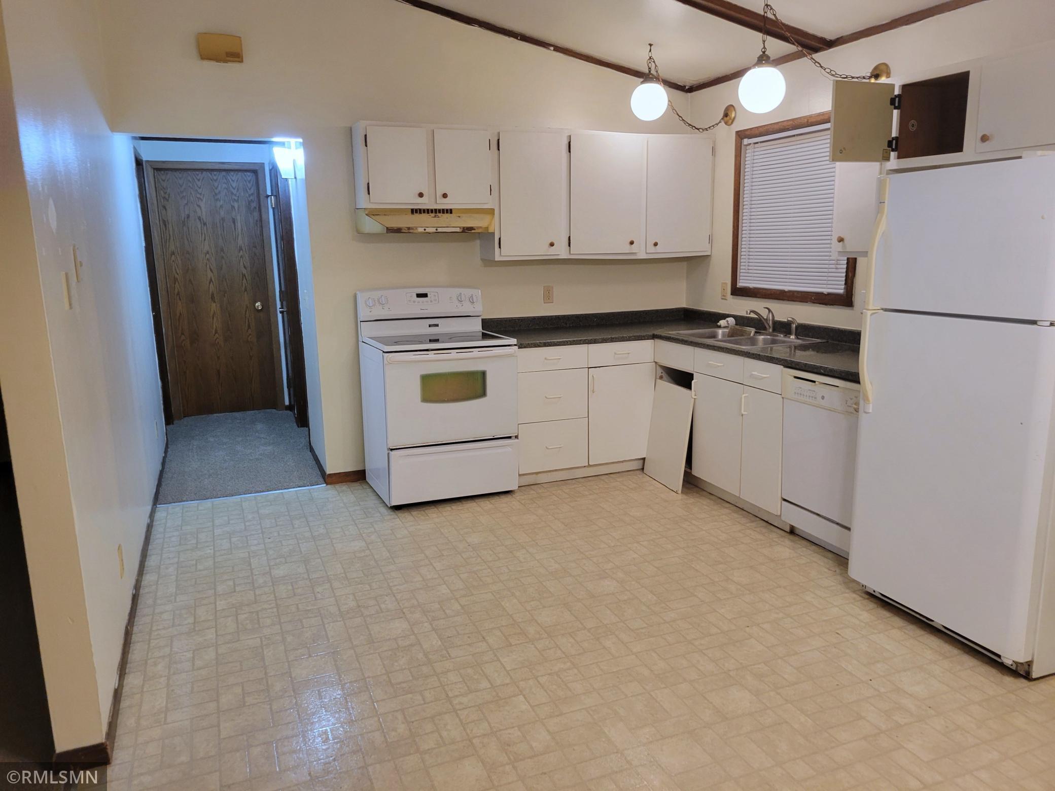 921-935 Pearl Street, Unit 2 Prescott, WI 54021 - Photo 3 of 12