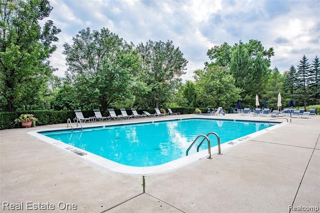 3559 Oakmonte Boulevard Rochester, MI 48306 - Photo 29 of 29 pool.jpg