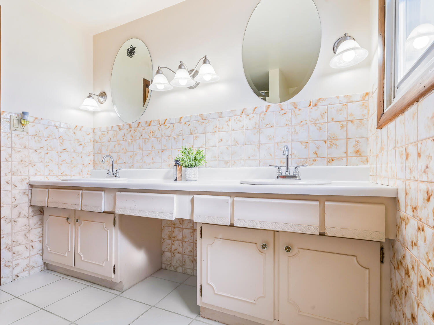 9339 Cleveland Street Crown Point, IN 46307 - Photo 17 of 33 1500x1125