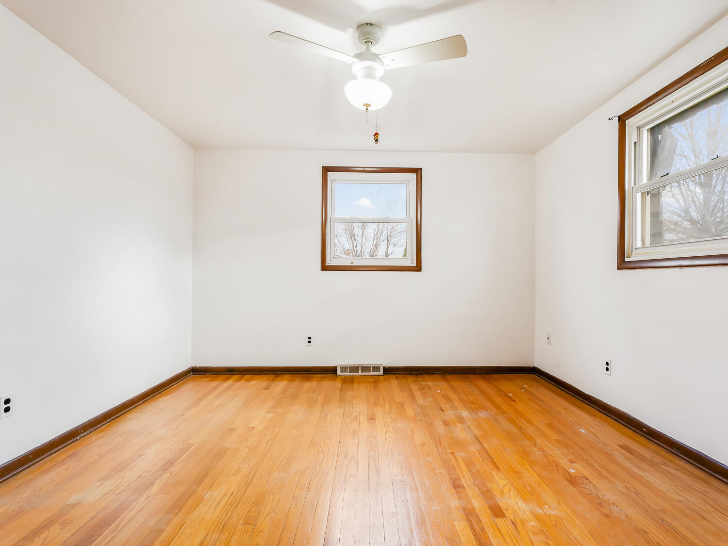 9339 Cleveland Street Crown Point, IN 46307 - Photo 18 of 33 1500x1125