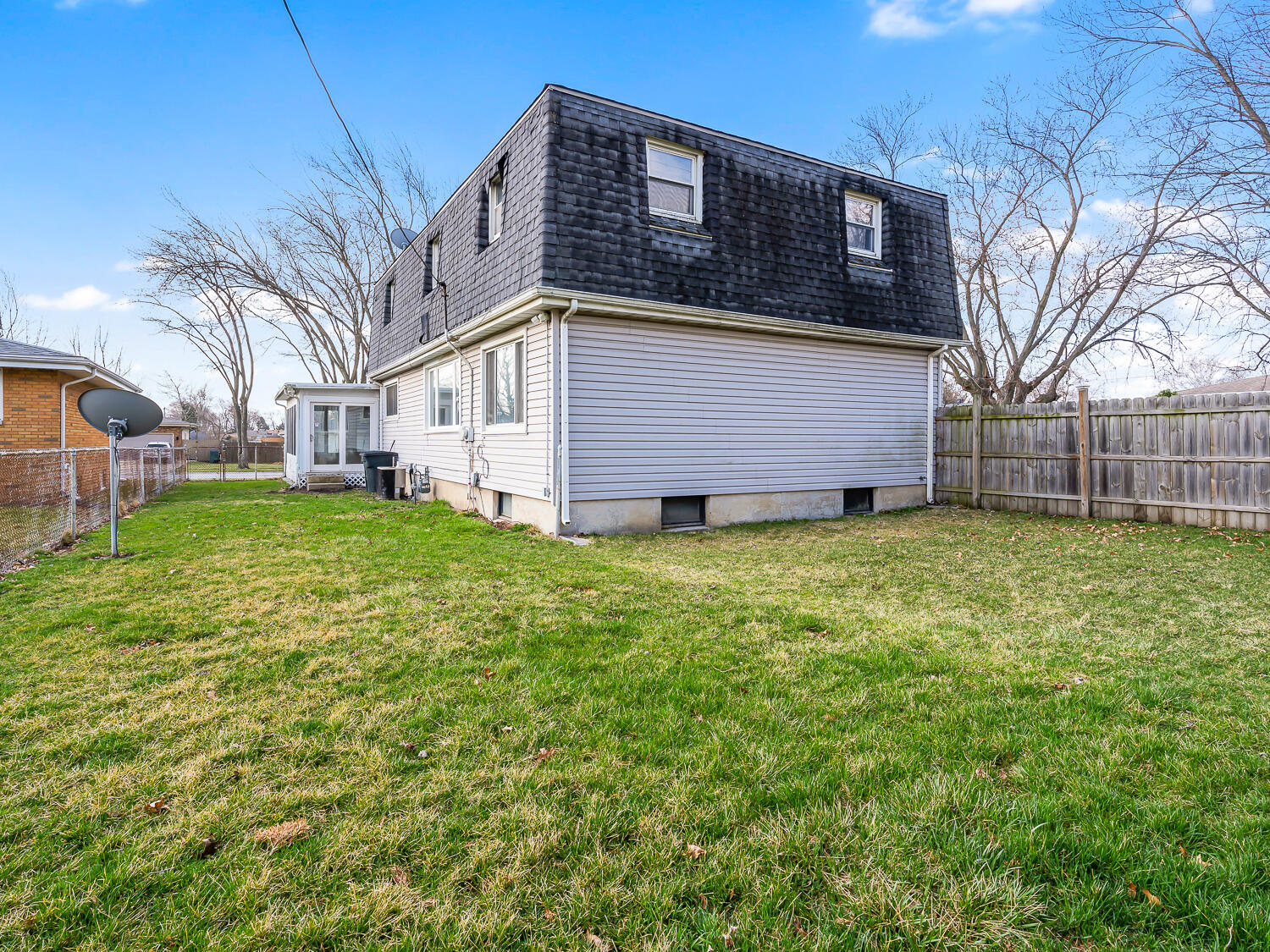9339 Cleveland Street Crown Point, IN 46307 - Photo 29 of 33 1500x1125