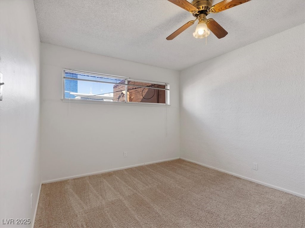 350 East Desert Inn Road, Unit H208 Las Vegas, NV 89109 - Photo 20 of 35 Gallery Image 20