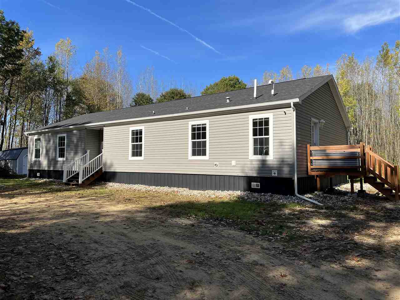 3338 Nisabella Co Line Road Farwell, MI 48622 - Photo 2 of 51 1894314-1.JPG