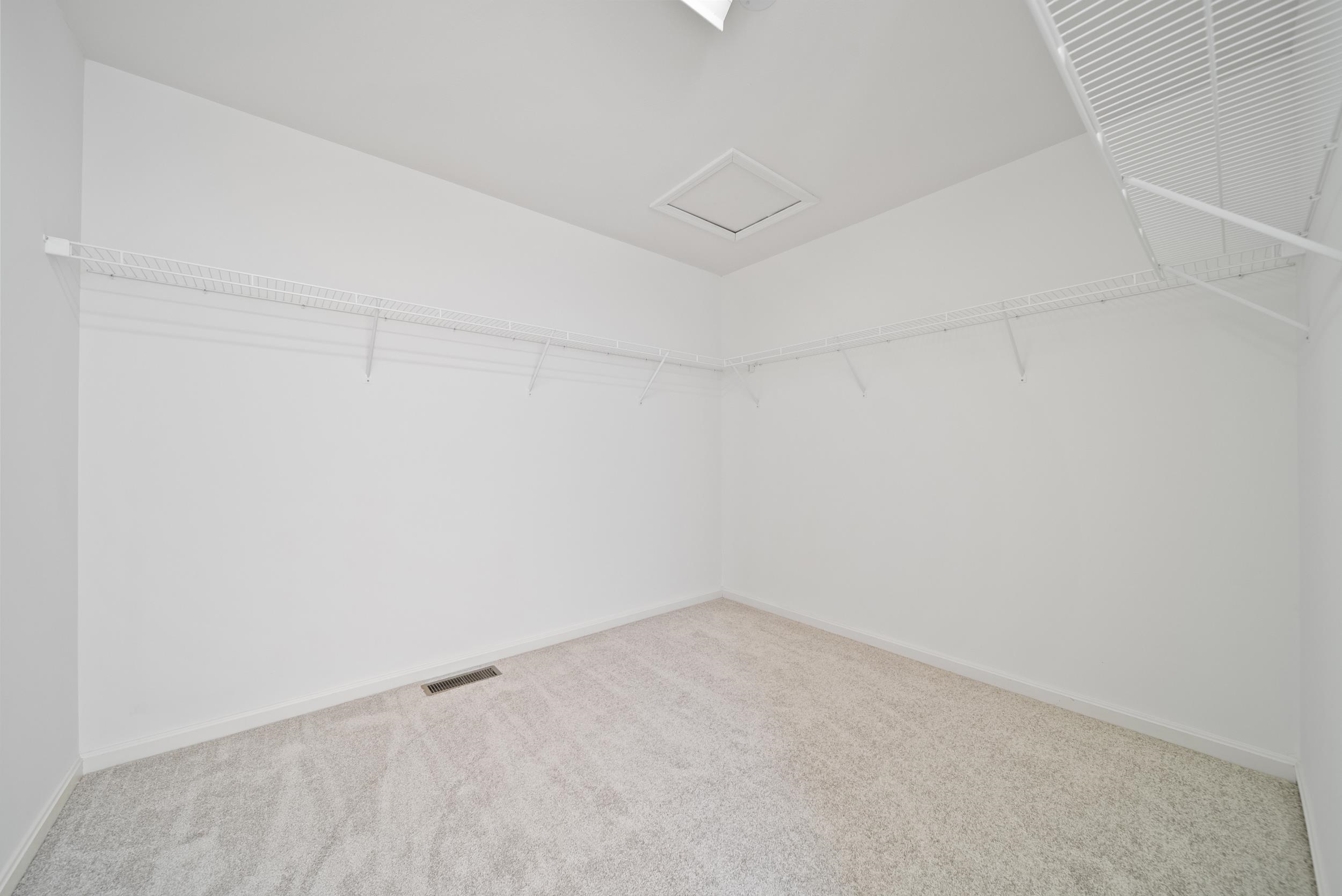 27 Pleasant Street Windham, NH 03087 - Photo 24 of 37 Gallery Image 24