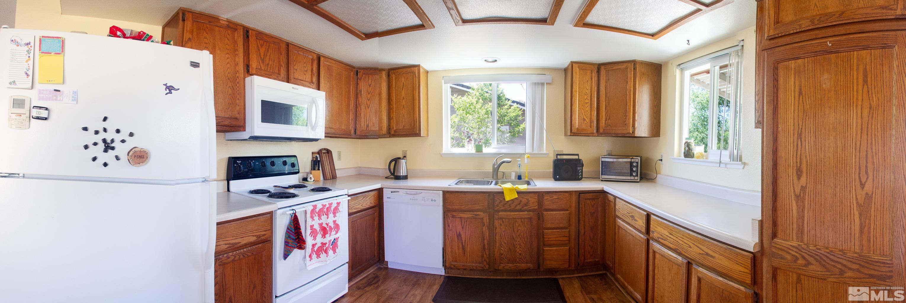 1318 Leonard Road Gardnerville, NV 89460 - Photo 5 of 16 Photo 5