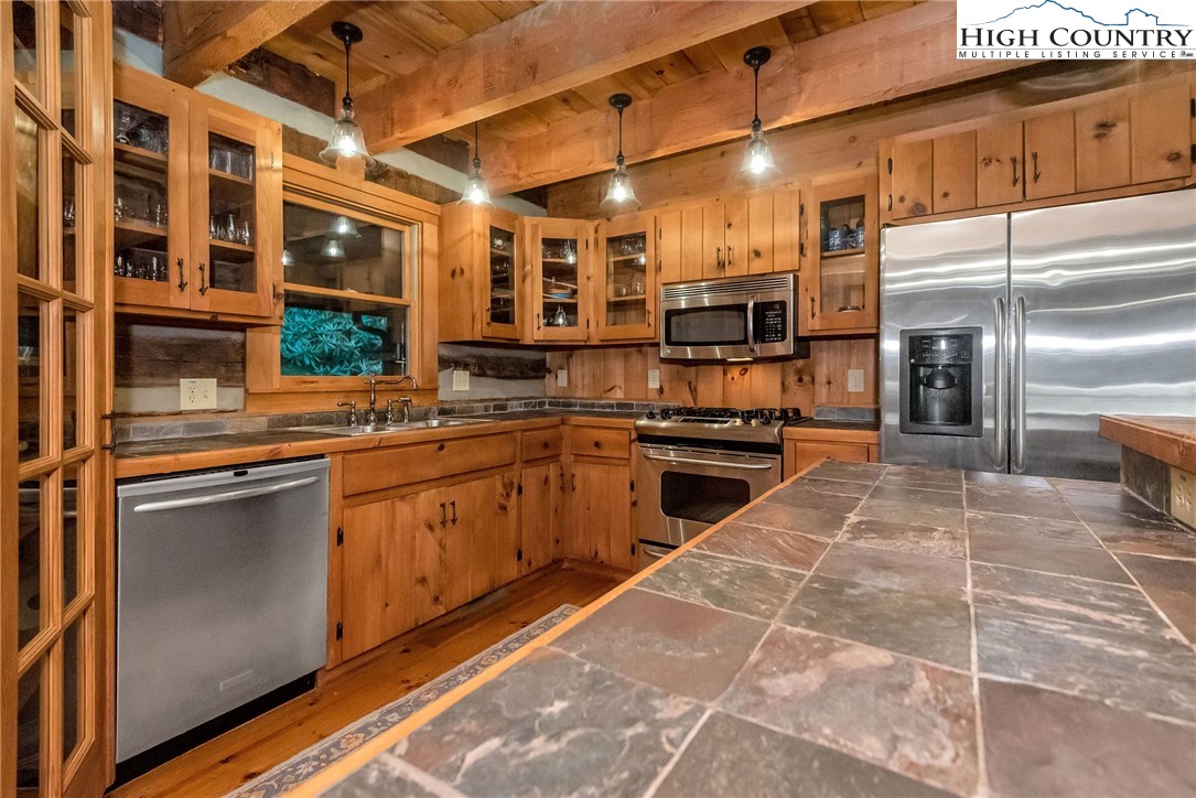 171 Old Orchard Road Todd, NC 28684 - Photo 9 of 43 Gallery Image 9
