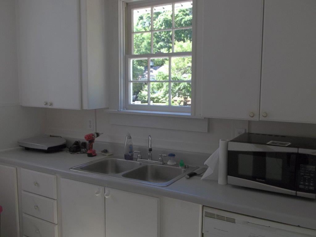 2165 Medway Road Charleston, SC 29412 - Photo 2 of 11 911_0232