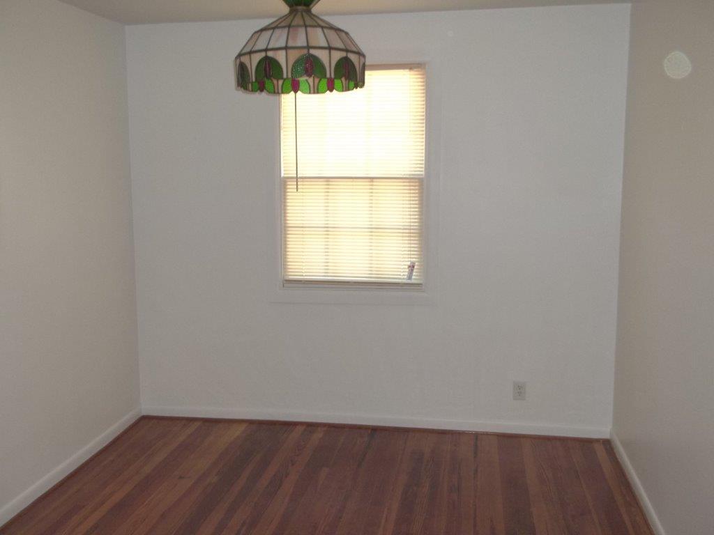 2165 Medway Road Charleston, SC 29412 - Photo 3 of 11 911_0233