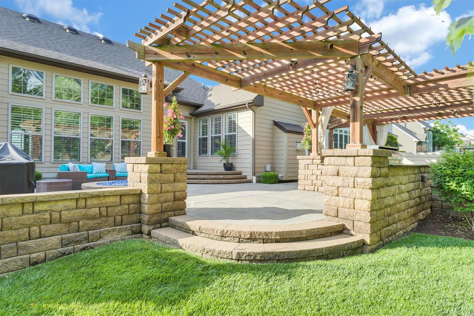 2370 Spring Mill Estates Drive St. Charles, MO 63303 - Photo 12 of 70