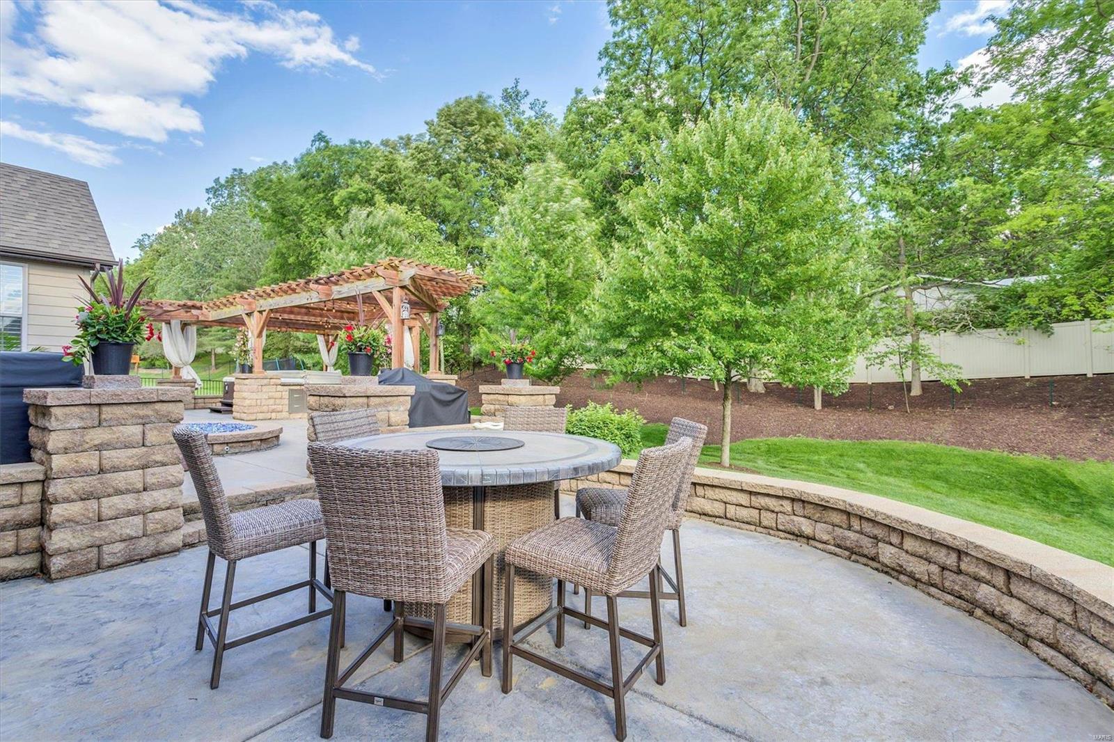 2370 Spring Mill Estates Drive St. Charles, MO 63303 - Photo 15 of 70