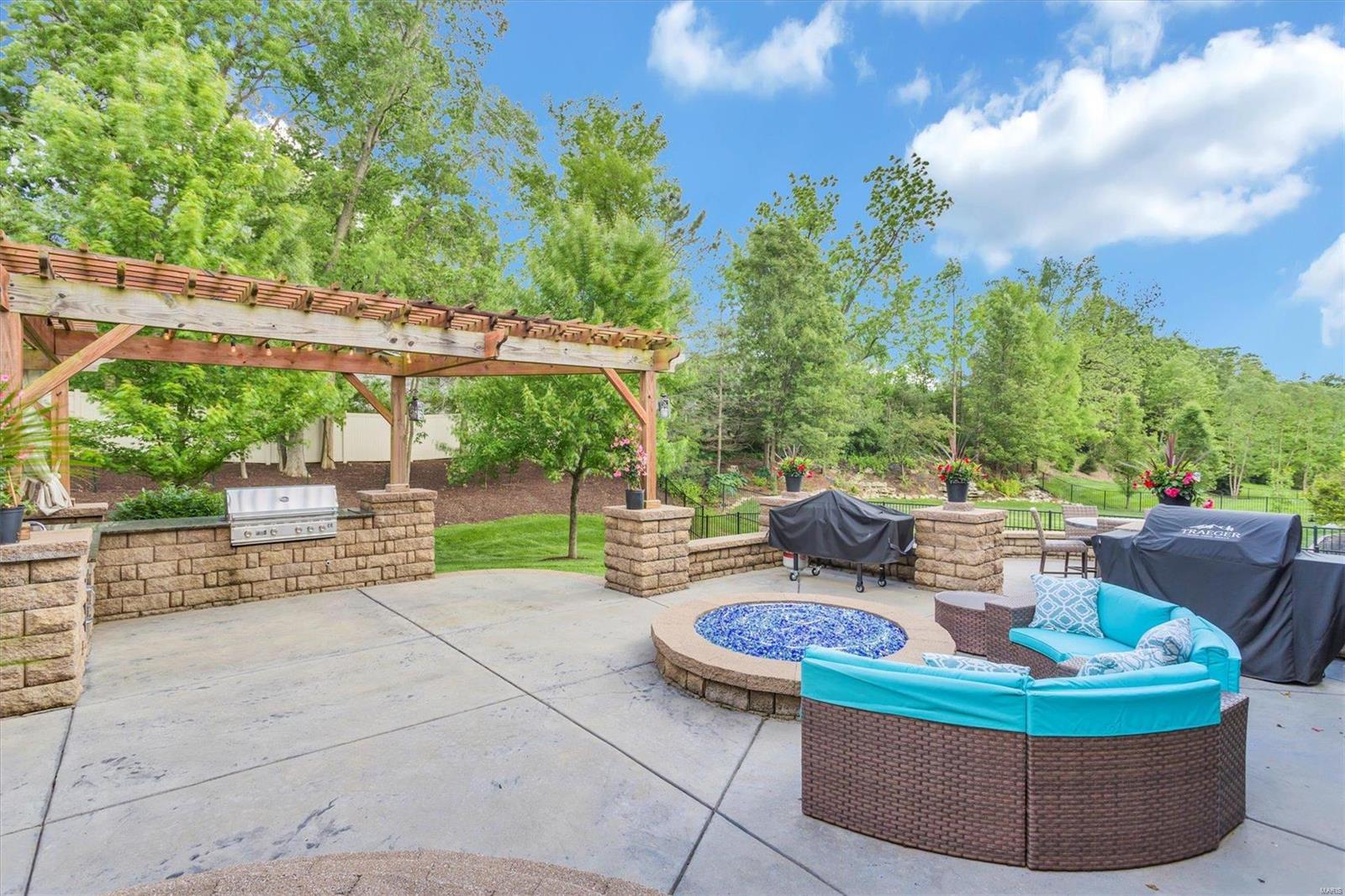 2370 Spring Mill Estates Drive St. Charles, MO 63303 - Photo 17 of 70