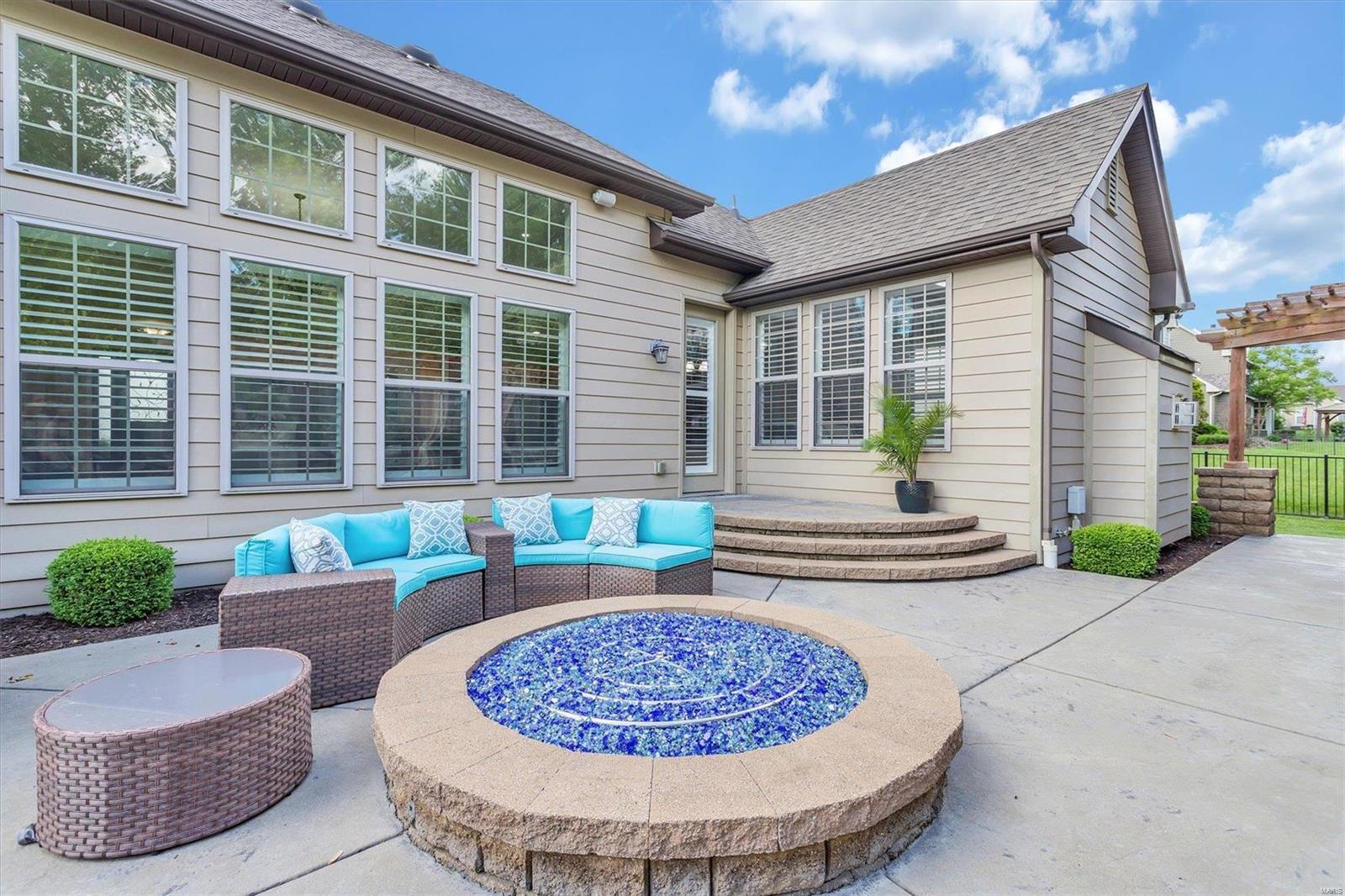 2370 Spring Mill Estates Drive St. Charles, MO 63303 - Photo 18 of 70