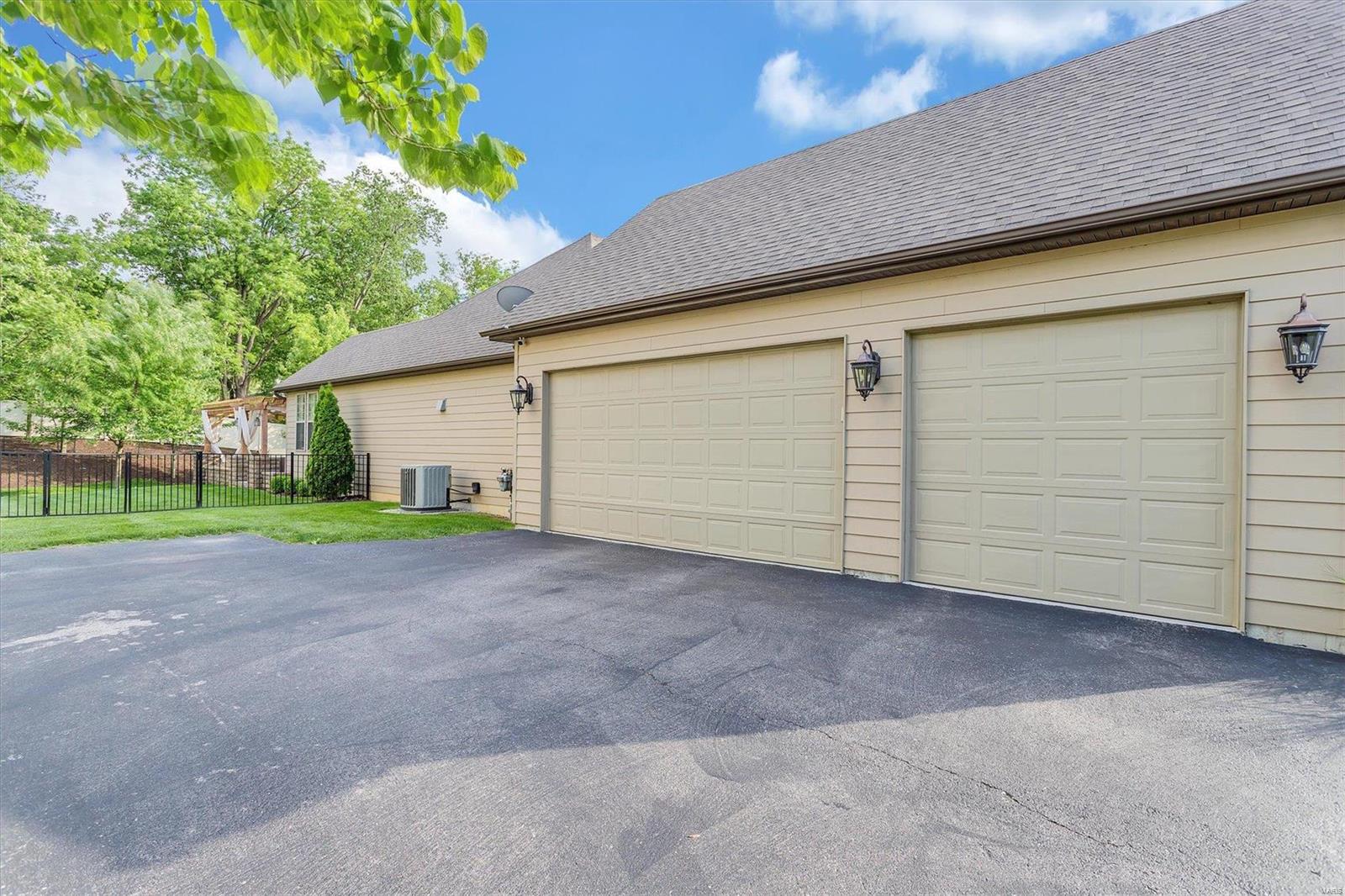 2370 Spring Mill Estates Drive St. Charles, MO 63303 - Photo 66 of 70